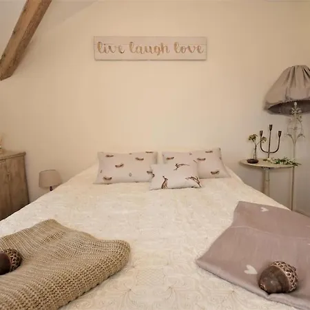 Poppy's Nook Grange-over-Sands